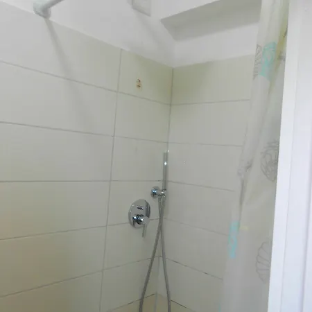 A Casa Chiecchi Bed & Breakfast 2*